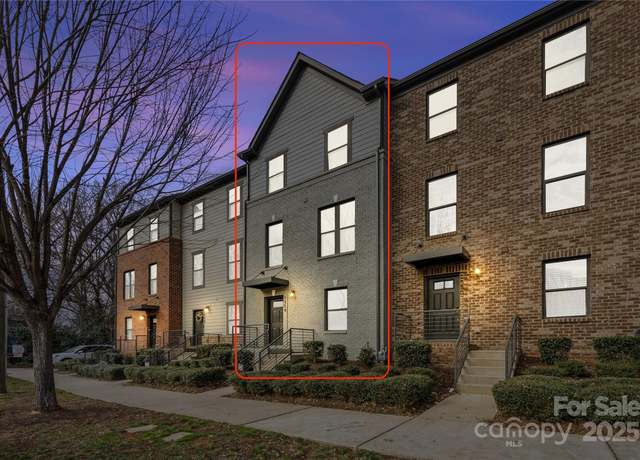 Property at 1554 Kee Ct, Charlotte, NC 28203, 3 beds, 2.5 baths