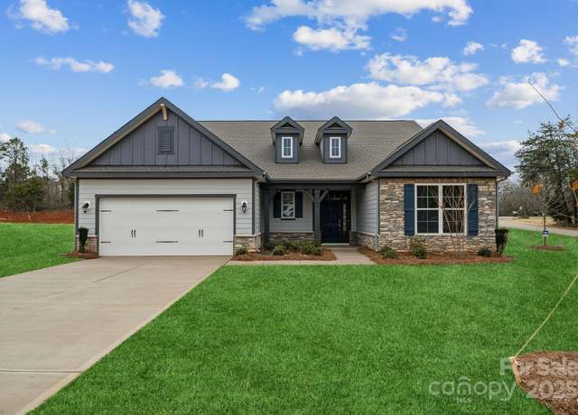 Property at 104 Brooke Forest Ct, Mooresville, NC 28115, 3 beds, 2 baths
