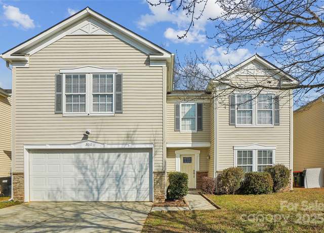 Property at 2010 Durand Rd, Fort Mill, SC 29715, 5 beds, 3 baths