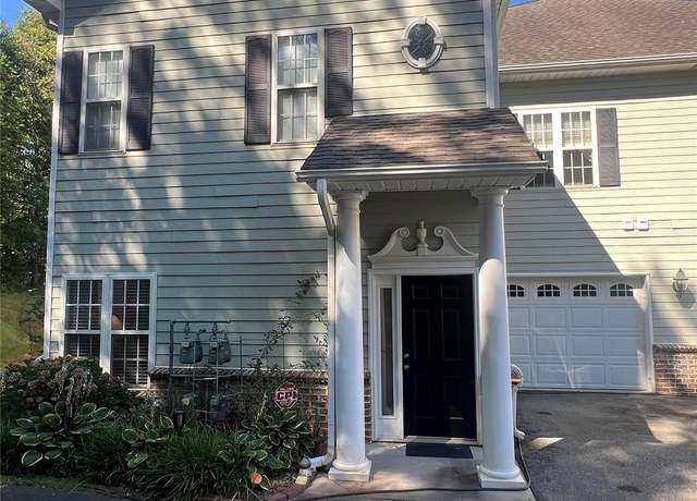 Property at 1376 21st Ave NE, Hickory, NC 28601, 3 beds, 2.5 baths