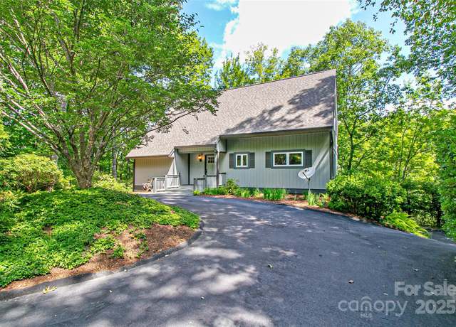 Property at 263 Ugedaliyvi Ct, Brevard, NC 28712, 3 beds, 2.5 baths