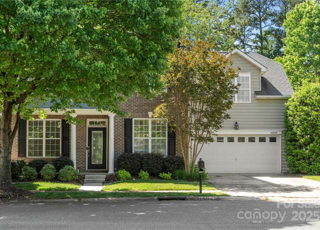 Property at 14625 Lyon Hill Ln, Huntersville, NC 28078, 4 beds, 2.5 baths