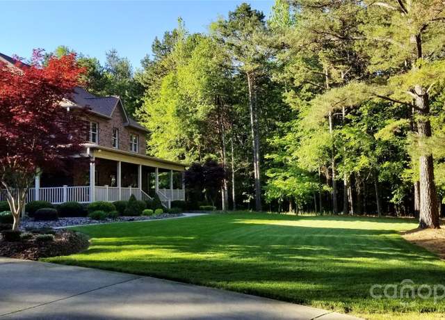 Property at 270 North St, Salisbury, NC 28147, 4 beds, 3.5 baths