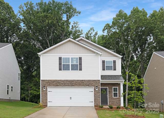 Property at 5219 Reedy Ridge Rd, Charlotte, NC 28215, 3 beds, 2.5 baths