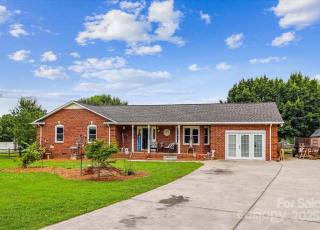 Property at 4527 Marshall Ct, Monroe, NC 28110, 3 beds, 2 baths