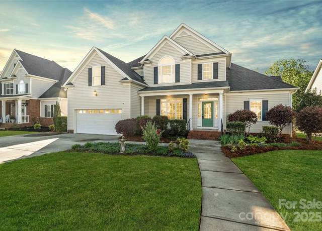 Property at 1730 Townsend Ln, Rock Hill, SC 29730, 5 beds, 3 baths