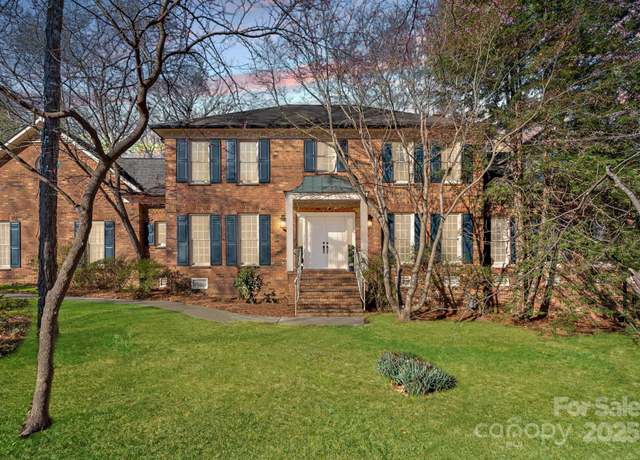 Property at 1624 Chadmore Ln NW, Concord, NC 28027, 5 beds, 4.5 baths