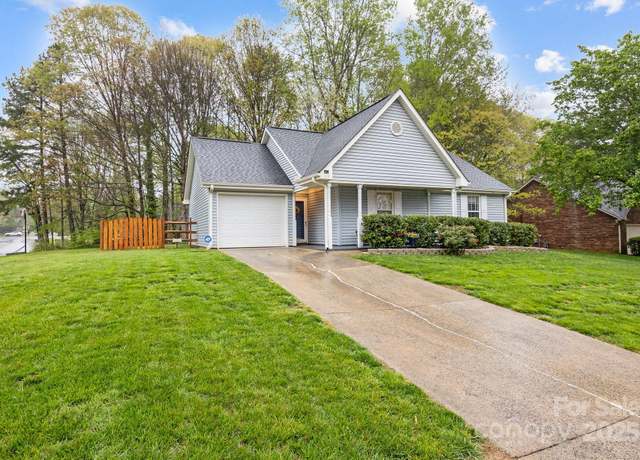 Property at 117 Heath Ln, Mooresville, NC 28117, 3 beds, 2 baths