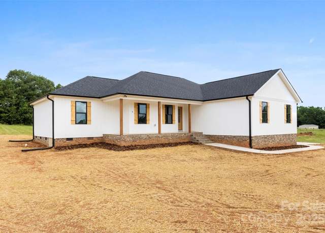 Property at 6788 Clyde Wehunt Rd, Cherryville, NC 28021, 3 beds, 2 baths