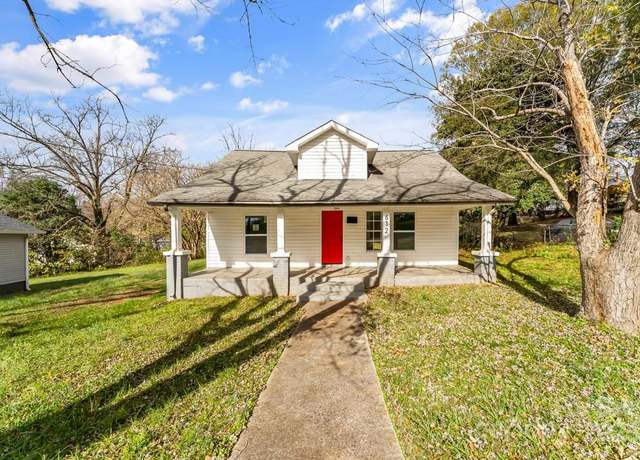 Property at 612 E E St, Newton, NC 28658, 3 beds, 1 bath