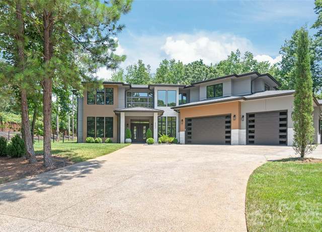 Property at 8403 Sarsfield Ct, Waxhaw, NC 28173, 5 beds, 5.5 baths