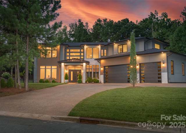 Property at 8403 Sarsfield Ct, Waxhaw, NC 28173, 5 beds, 5.5 baths