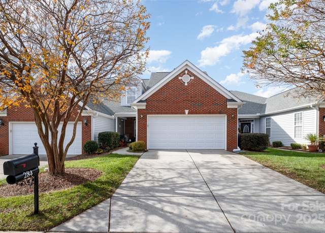 Property at 284 Garnet Ct, Fort Mill, SC 29708, 2 beds, 3 baths