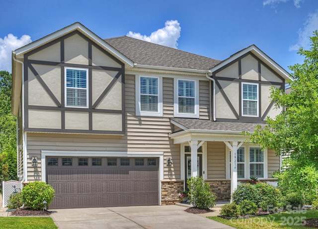 Property at 19214 Hawk Haven Ln, Charlotte, NC 28278, 5 beds, 3.5 baths