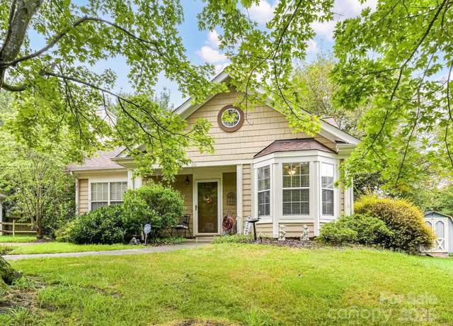 Property at 111 Fox Glove Dr, Mooresville, NC 28115, 3 beds, 2 baths