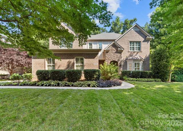 Property at 10320 Lemington Dr, Mint Hill, NC 28227, 5 beds, 3.5 baths