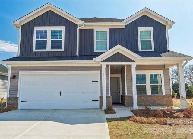 Property at 1333 Morehead Dr, Salisbury, NC 28144, 3 beds, 2.5 baths