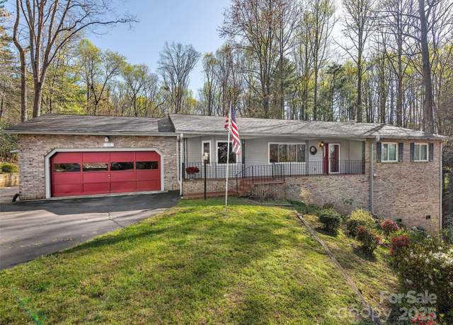 Property at 525 Maren Ct, Hendersonville, NC 28739, 3 beds, 3 baths