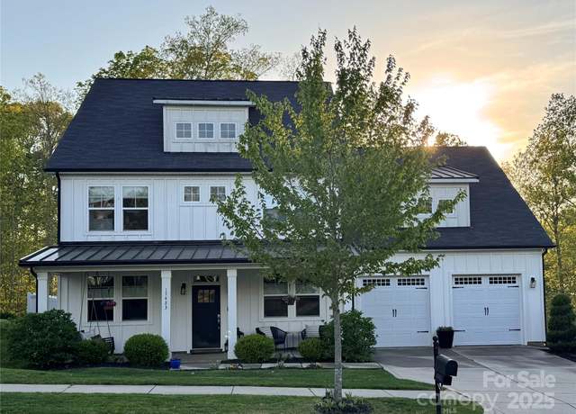 Property at 17423 Summers Walk Blvd, Davidson, NC 28036, 4 beds, 3.5 baths
