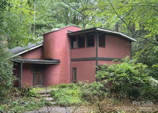 Property at 1451 Blueberry Ln, Charlotte, NC 28226, 2 beds, 2 baths