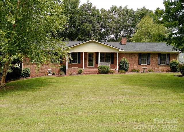 Property at 216 Williams Rd, Harrisburg, NC 28075, 2 beds, 2.5 baths