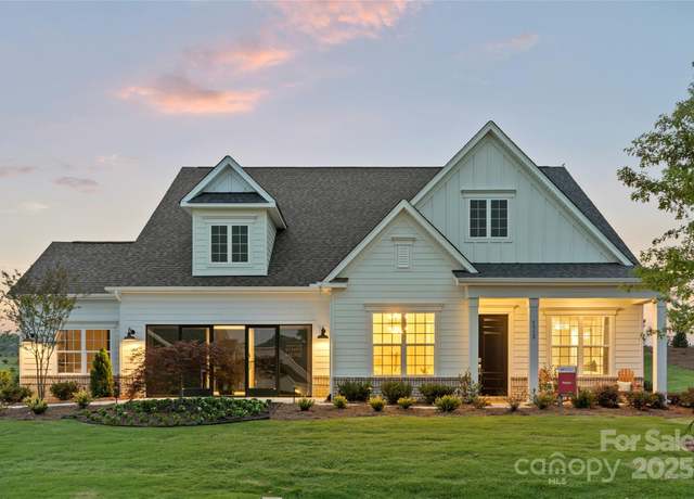 Property at 5312 Allburn Pkwy, Concord, NC 28027, 4 beds, 4.5 baths