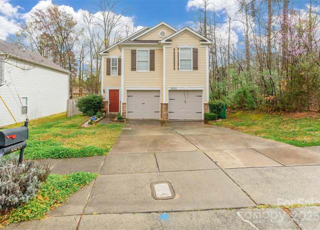 Property at 8800 Old Potters Rd, Charlotte, NC 28269, 4 beds, 2.5 baths