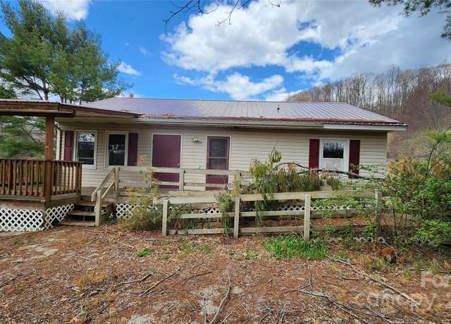 Property at 803 Sam Eller Rd, Elk Park, NC 28622, 3 beds, 1.5 baths