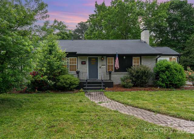 Property at 1005 Home Trl, Gastonia, NC 28052, 3 beds, 2 baths