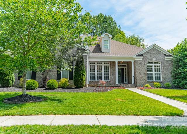 Property at 12039 Lawings Corner Dr, Huntersville, NC 28078, 3 beds, 2 baths