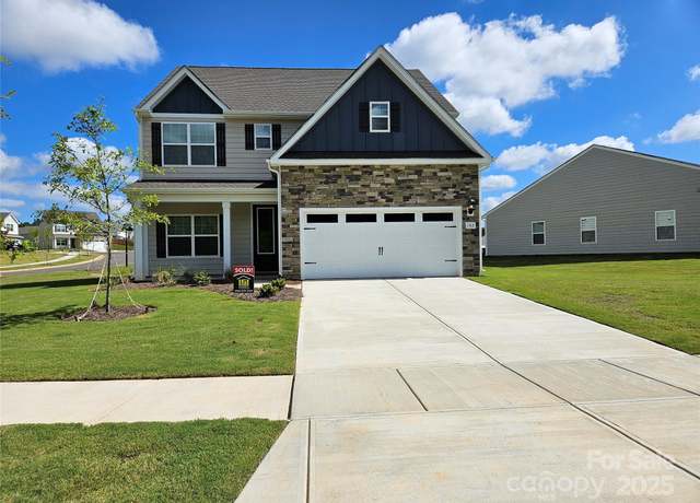 Property at 162 Wembury Ln, Troutman, NC 28166, 4 beds, 2.5 baths