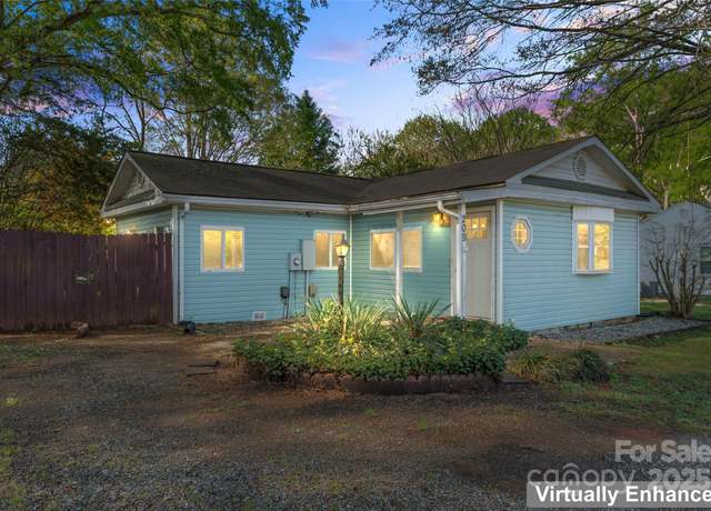 Property at 209 W 21st St, Newton, NC 28658, 3 beds, 2 baths