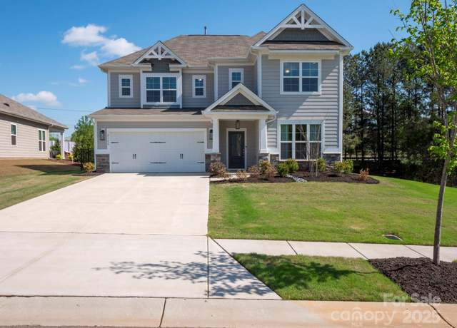 Property at 2108 Sabra St, Gastonia, NC 28054, 3 beds, 3 baths