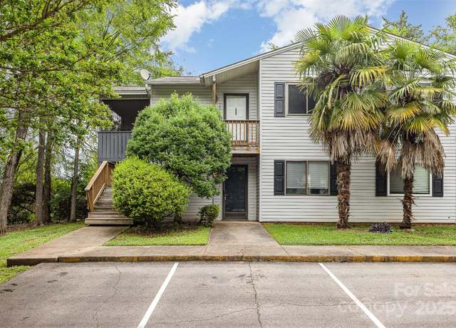 Property at 1638 Hunters Trl, Rock Hill, SC 29732, 2 beds, 1 bath