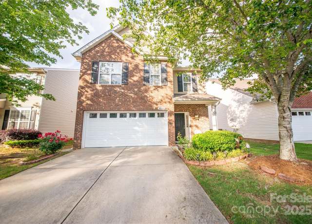 Property at 16525 Kettlewell Ln, Charlotte, NC 28277, 3 beds, 2.5 baths