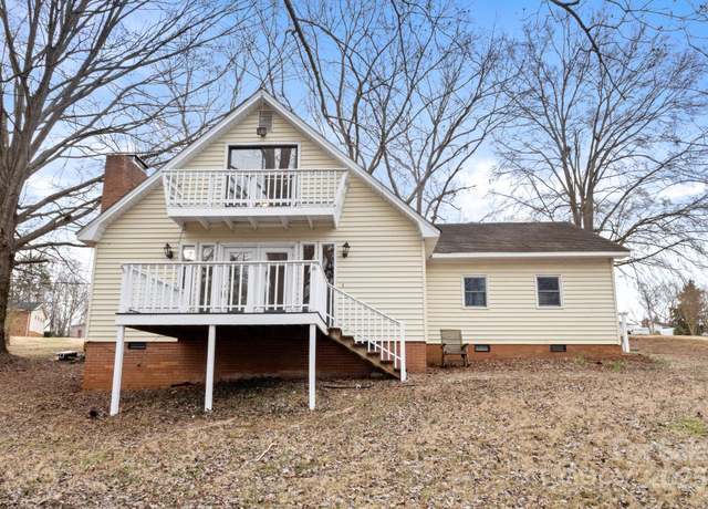 Property at 1275 Rocky Creek Rd, Shelby, NC 28152, 3 beds, 2.5 baths