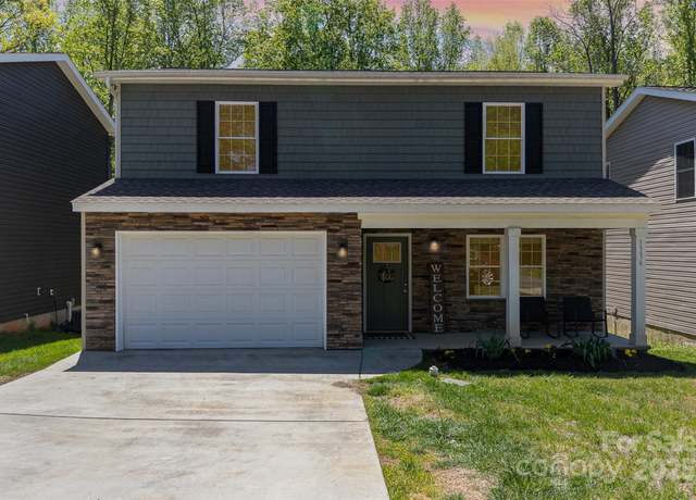 Property at 1336 26th Ave NE, Hickory, NC 28601, 3 beds, 2.5 baths