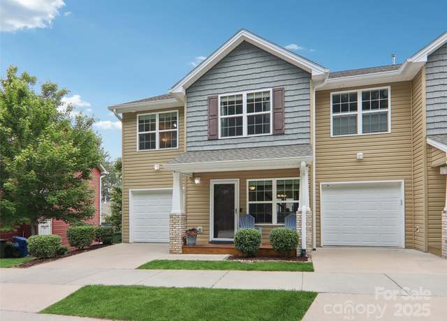 Property at 198 Alpine Ridge Dr, Asheville, NC 28806, 3 beds, 2.5 baths