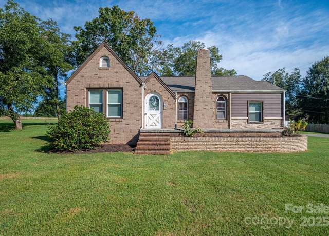 Property at 2420 E Nc 10 Hwy, Conover, NC 28613, 2 beds, 1 bath