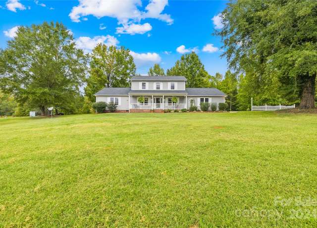 Property at 140 Clearwater Rd, Shelby, NC 28152, 3 beds, 2.5 baths