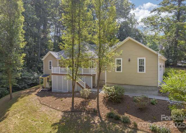 Property at 904 Mills Gap Rd, Fletcher, NC 28732, 3 beds, 2 baths