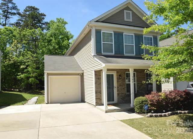 Property at 346 Cornielle Ln, Charlotte, NC 28216, 3 beds, 2.5 baths