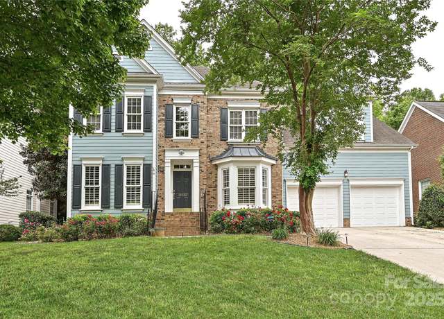 Property at 11232 Tradition View Dr, Charlotte, NC 28269, 4 beds, 2.5 baths