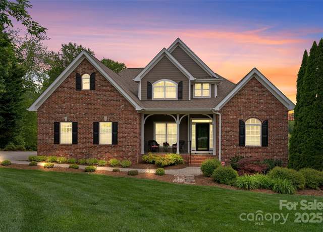 Property at 230 Fairway Falls Rd, Mills River, NC 28759, 4 beds, 3.5 baths
