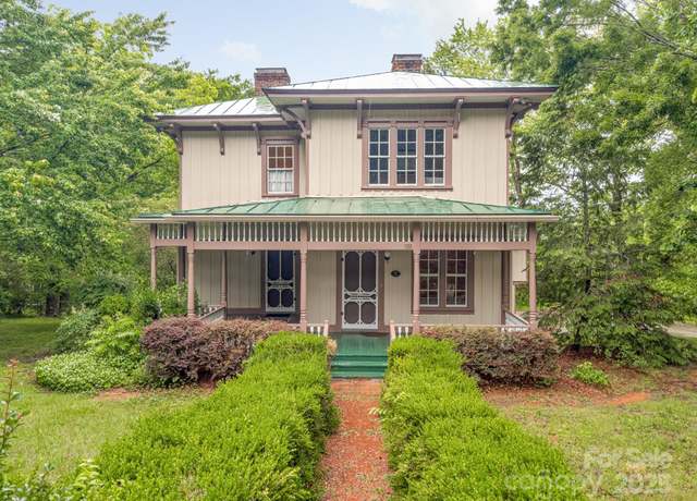 Property at 1120 N College St, Mount Pleasant, NC 28124, 4 beds, 2.5 baths