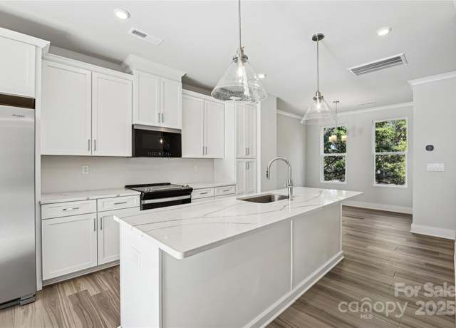 Property at 1428 Hamilton St #13, Charlotte, NC 28206, 3 beds, 3.5 baths