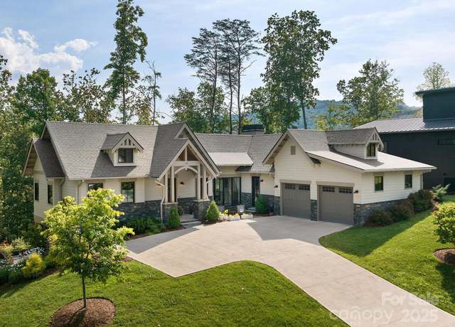 Property at 138 Riverbend Forest Dr, Asheville, NC 28805, 3 beds, 3.5 baths