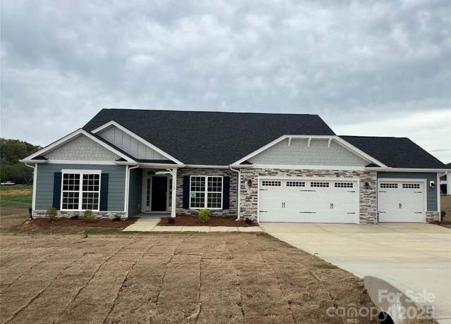 Property at 160 Swann Rd #6, Statesville, NC 28625, 4 beds, 3.5 baths