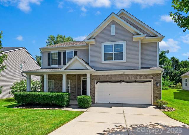 Property at 10409 Dominion Village Dr, Charlotte, NC 28269, 4 beds, 2.5 baths
