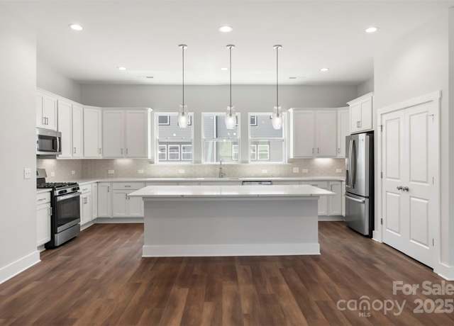 Property at 417 Prine Pl Unit BRX0013, Charlotte, NC 28213, 3 beds, 3 baths